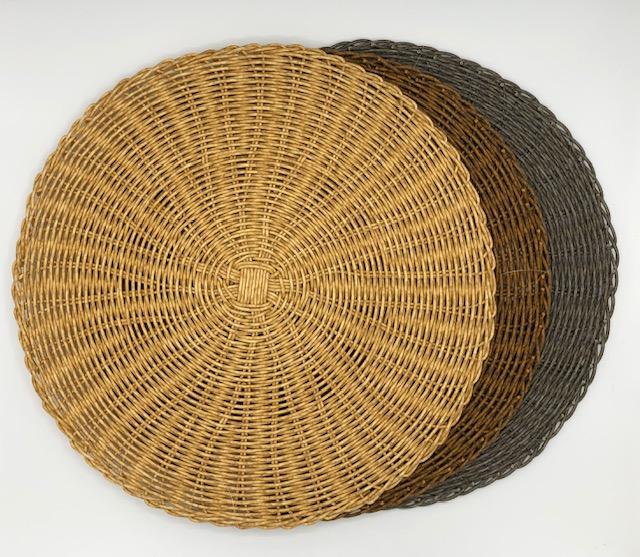 Faux Rattan Charger/Placemat -Smoke